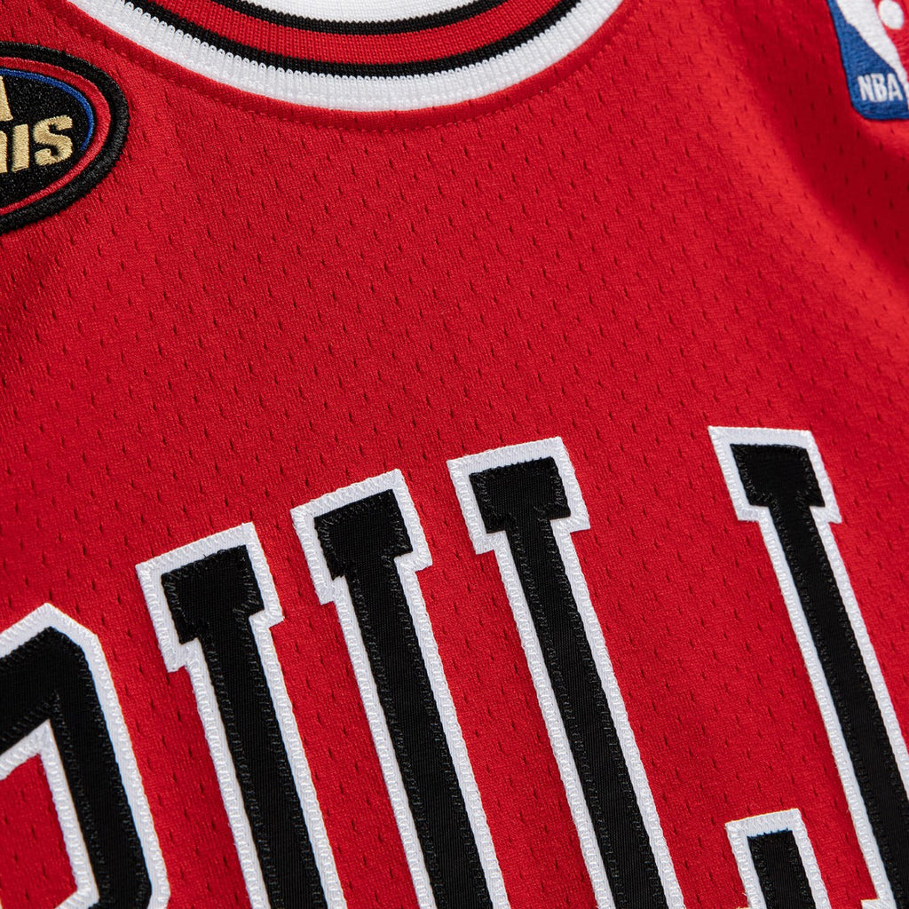 Chicago Bulls Mitchell & Ness Authentic Jersey Road Finals Michael Jordan 1997-98