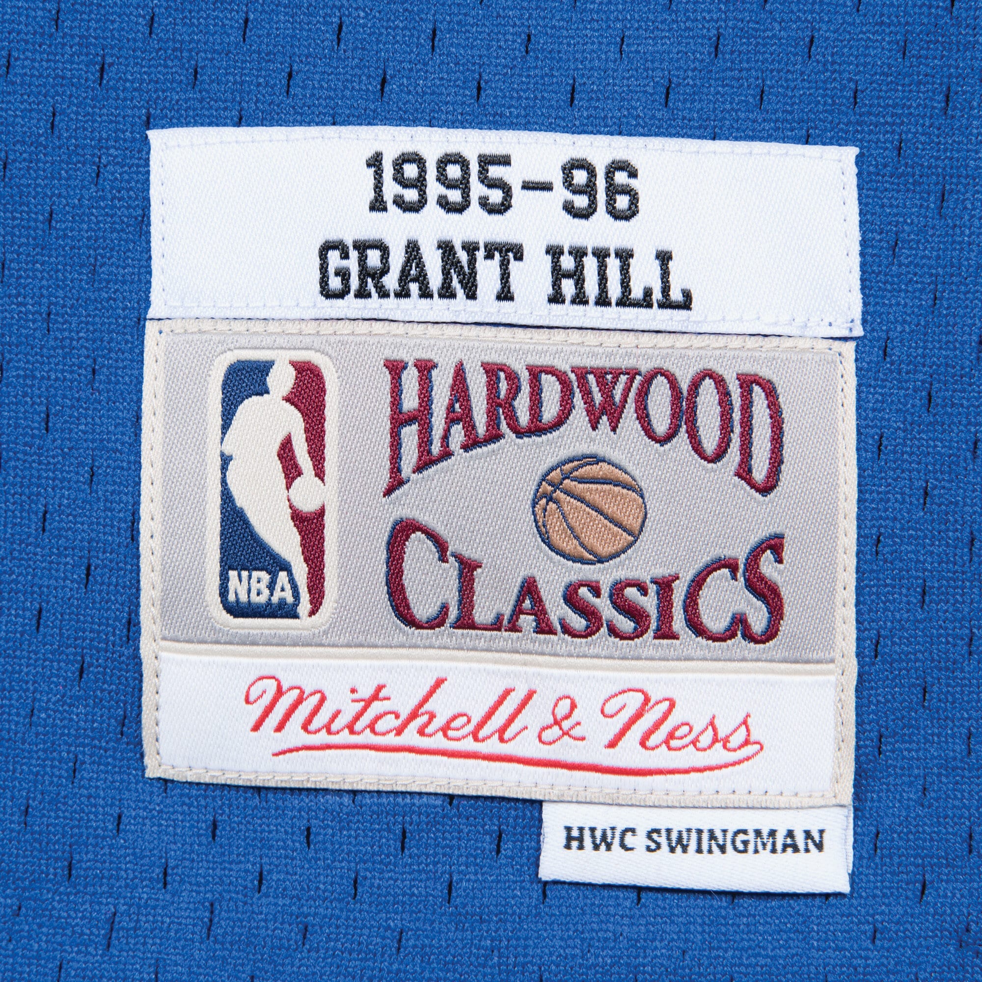 Detroit Pistons Mitchell & Ness Swingman Jersey Road Grant Hill 1995-96